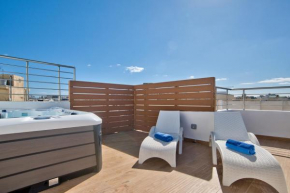 Sliema Modern Duplex Penthouse with Jacuzzi